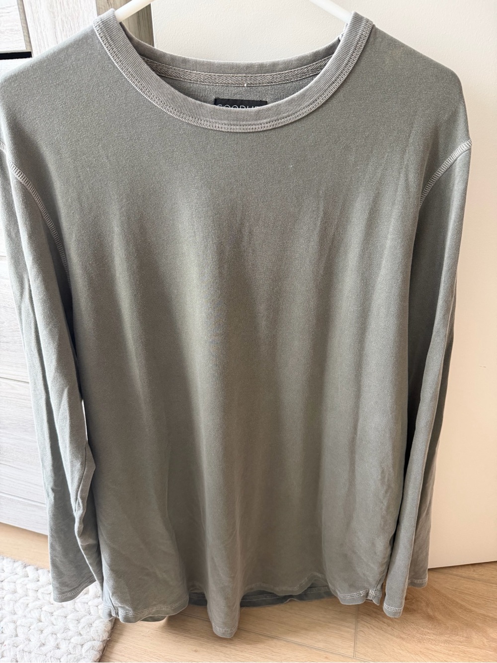 Goodlife Long Sleeve Crewneck in Olive Green Size XL